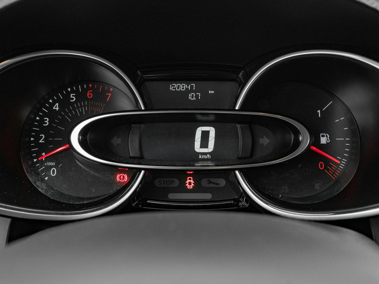 Renault Clio - Zdjęcie 13