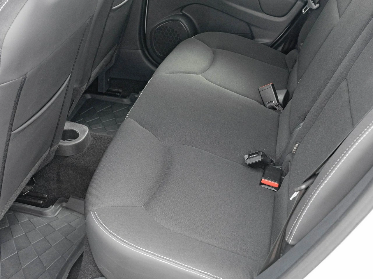 Renault Clio - Zdjęcie 21