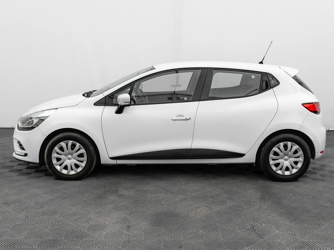 Renault Clio - Zdjęcie 8