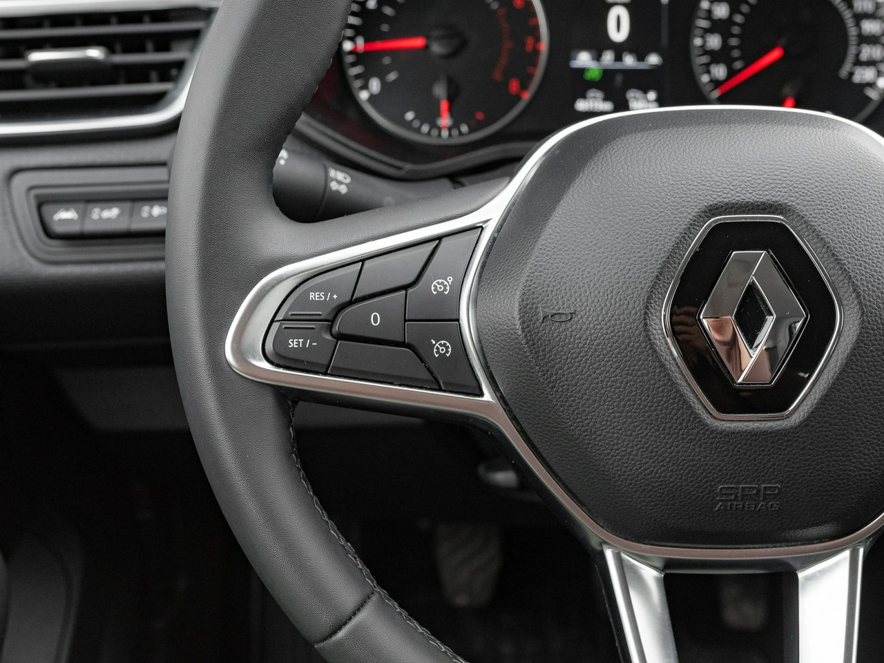 Renault Clio - Zdjęcie 16