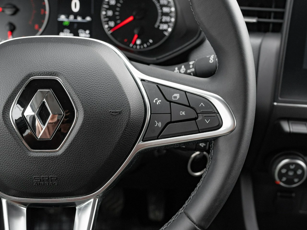 Renault Clio - Zdjęcie 17