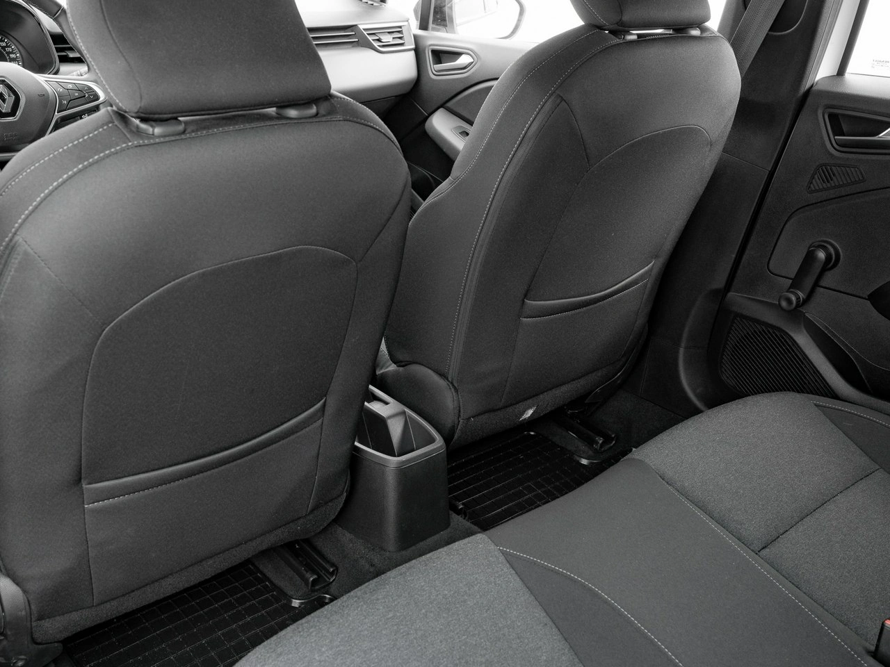 Renault Clio - Zdjęcie 23