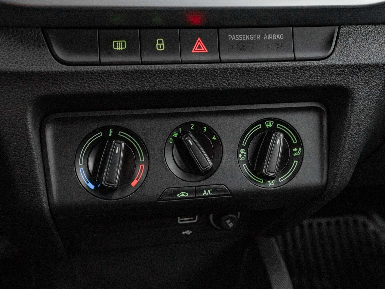 Skoda Fabia - Zdjęcie 16