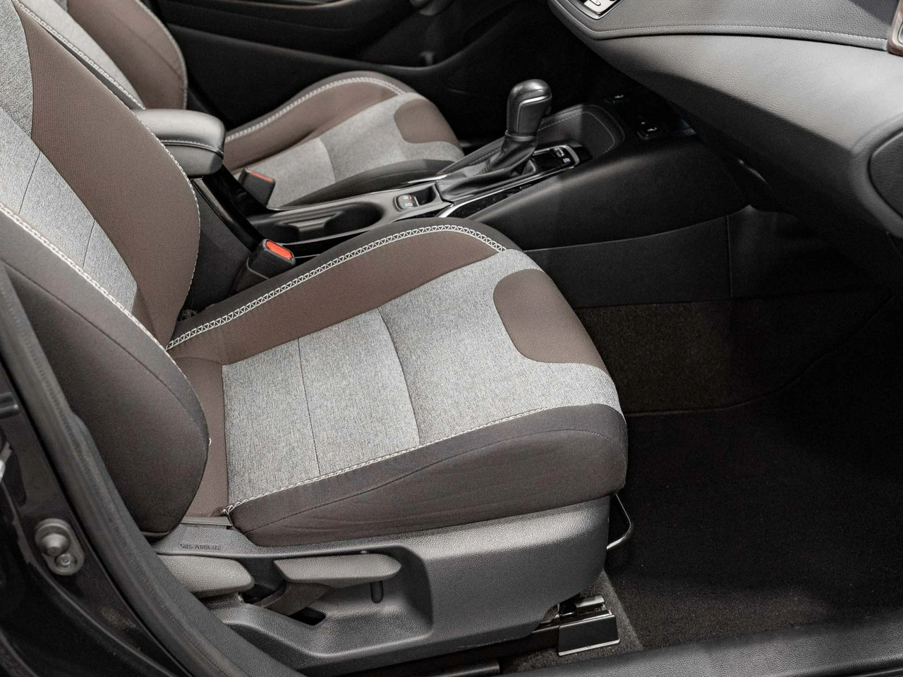 Toyota Corolla - Zdjęcie 29