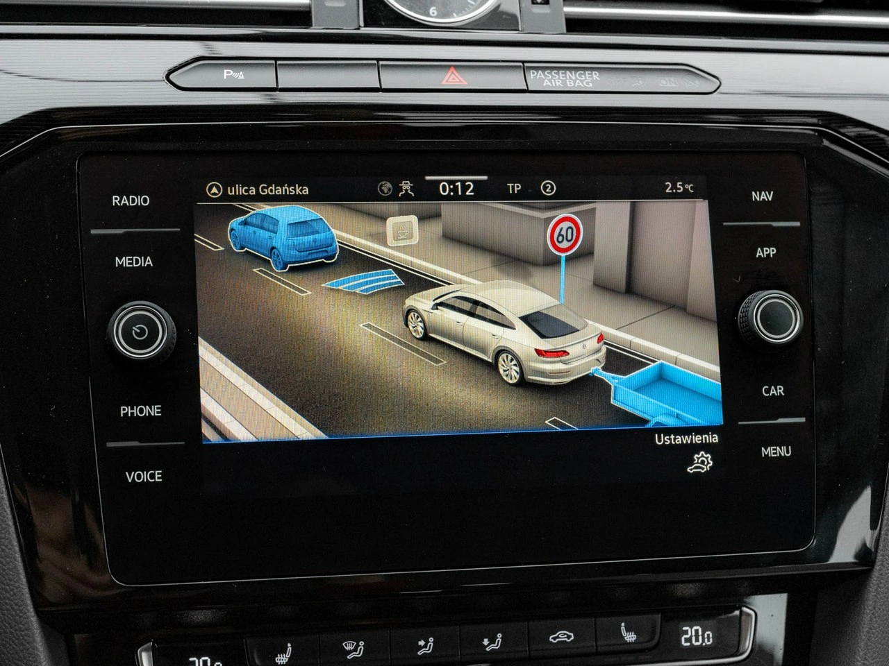 Volkswagen Arteon - Zdjęcie 22