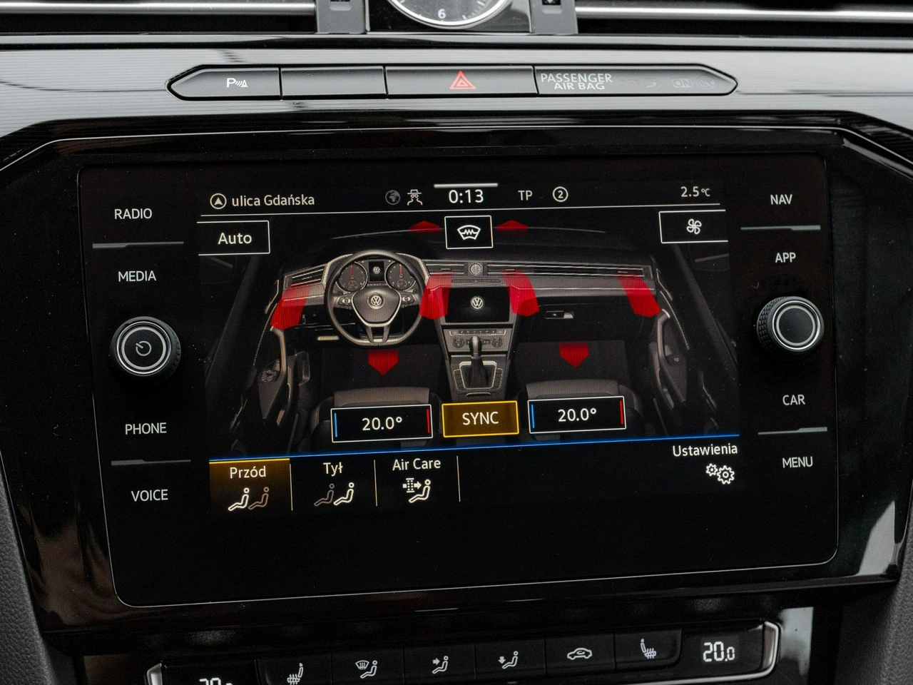 Volkswagen Arteon - Zdjęcie 23