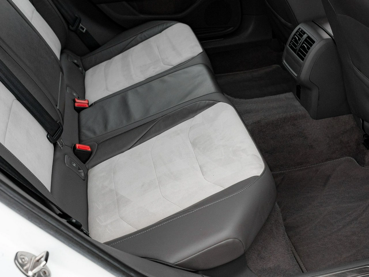 Volkswagen Arteon - Zdjęcie 32