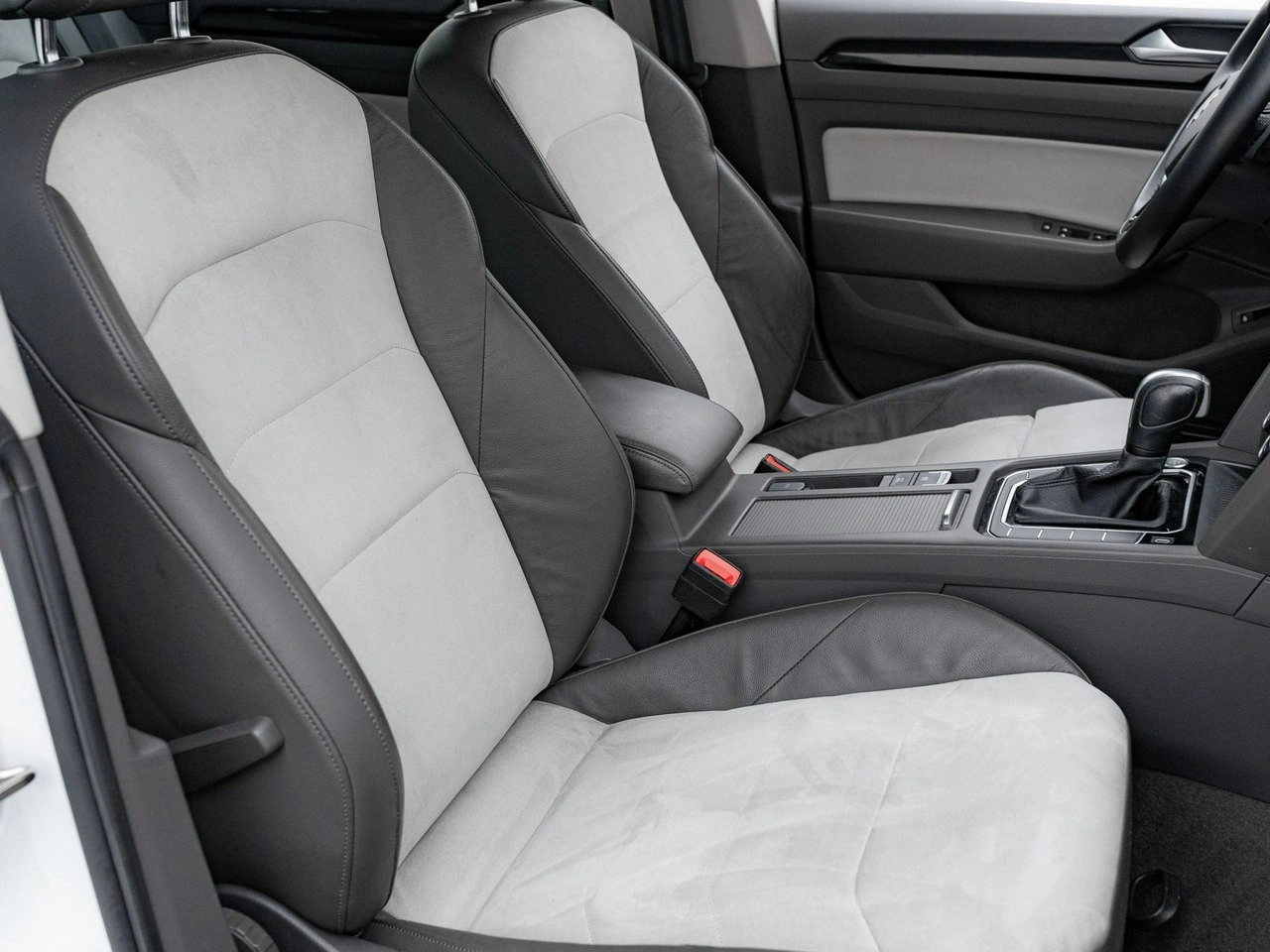 Volkswagen Arteon - Zdjęcie 35