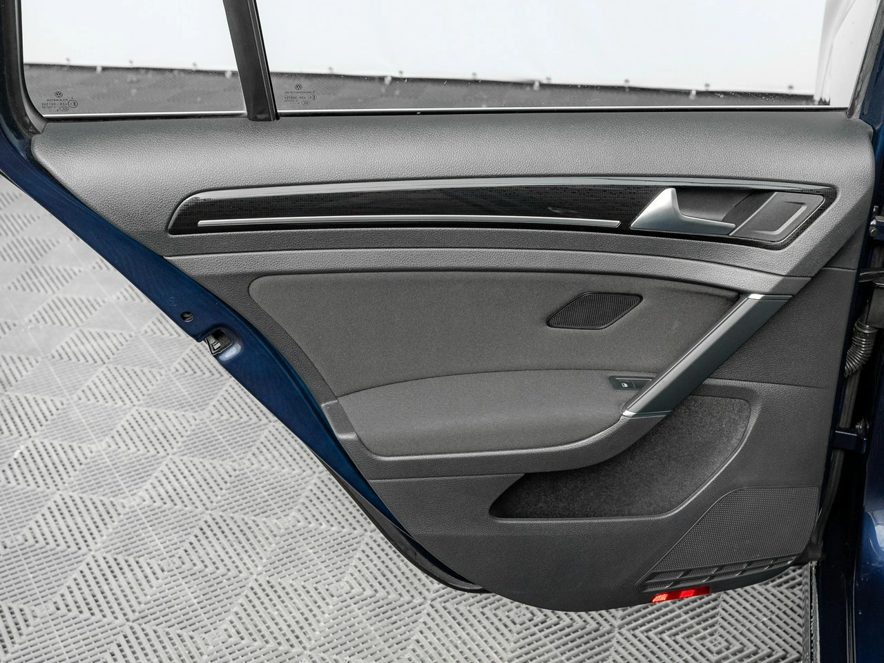 Volkswagen Golf - Zdjęcie 21