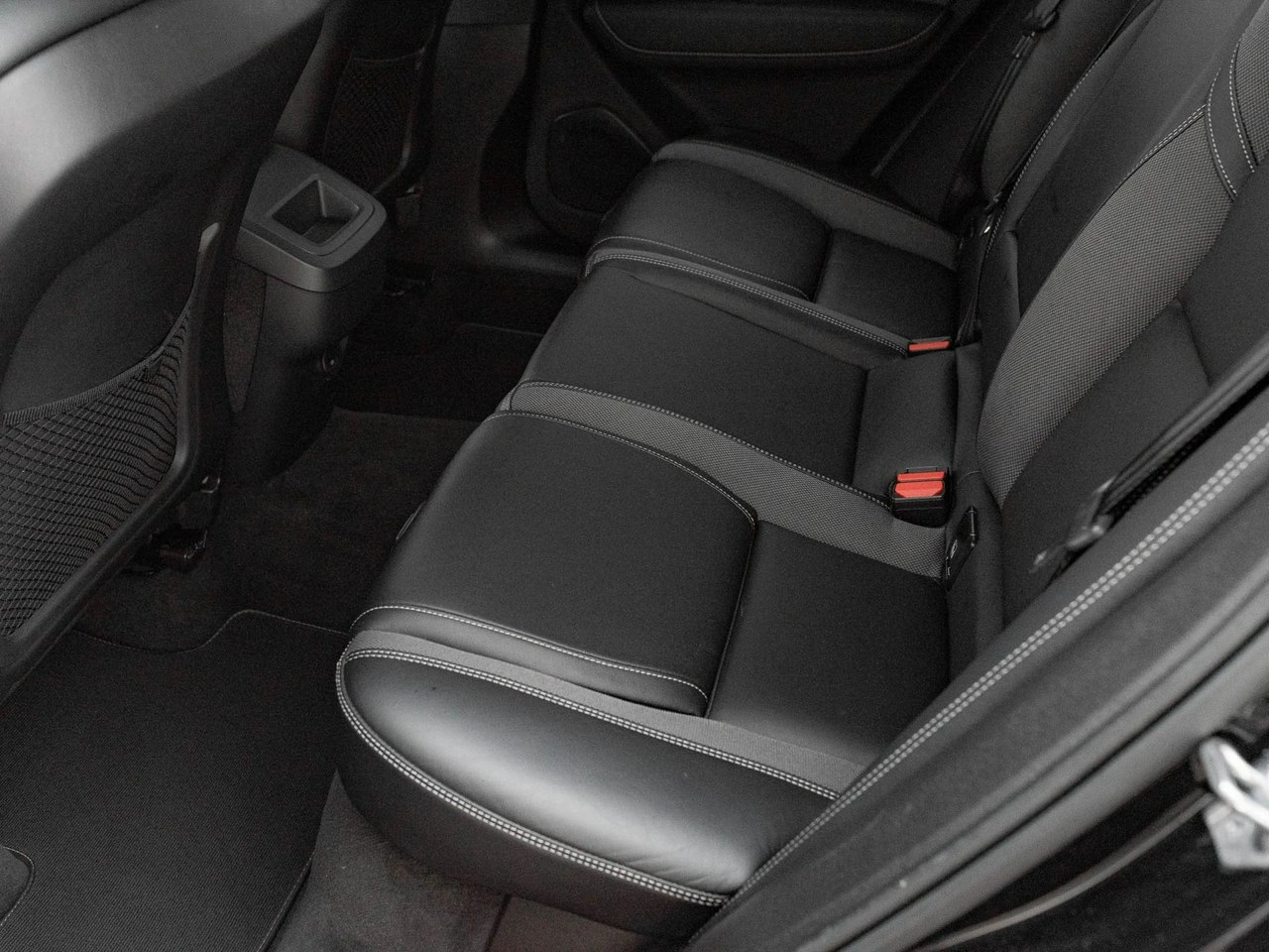 Volvo XC 60 - Zdjęcie 23