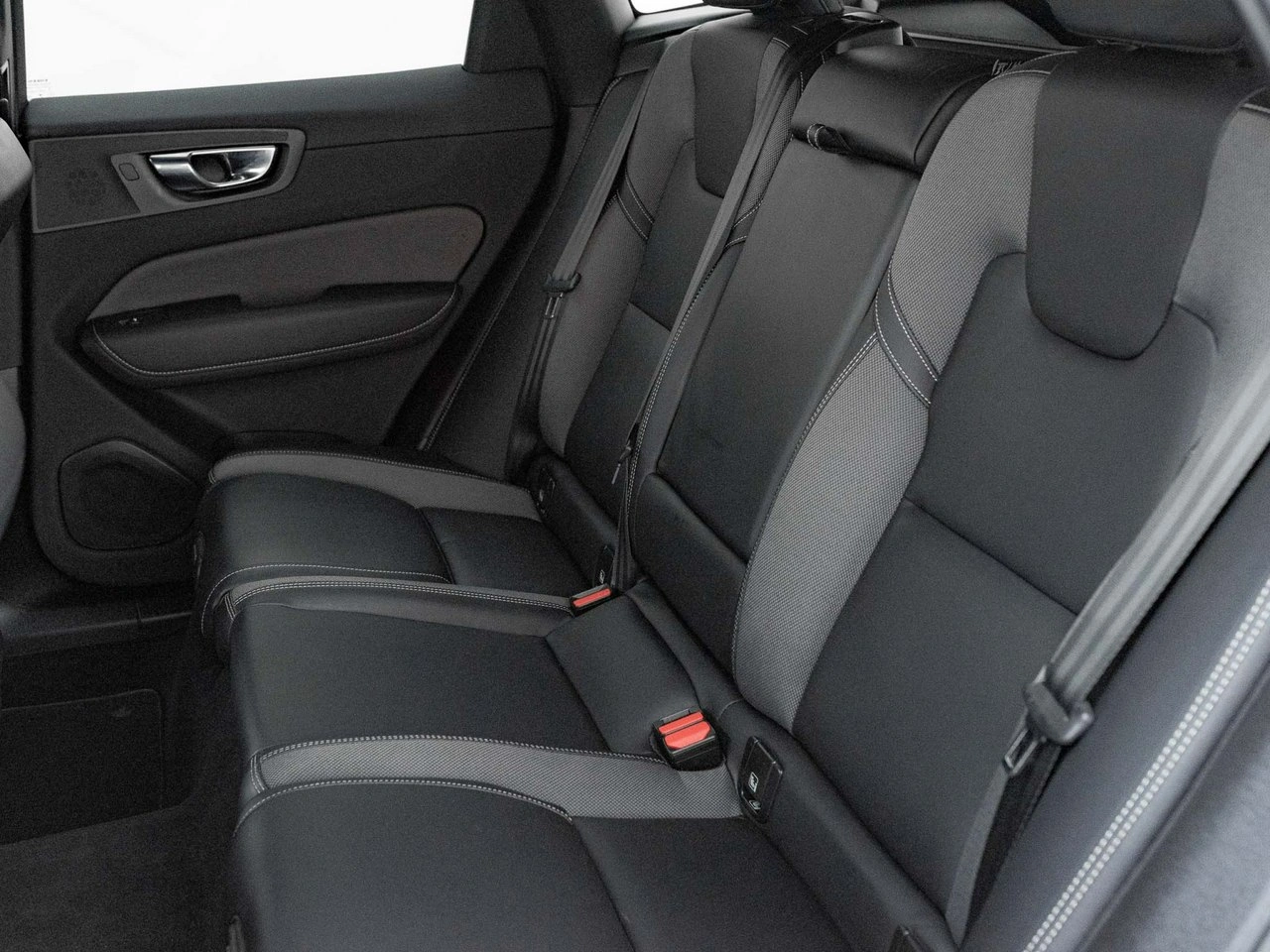 Volvo XC 60 - Zdjęcie 24