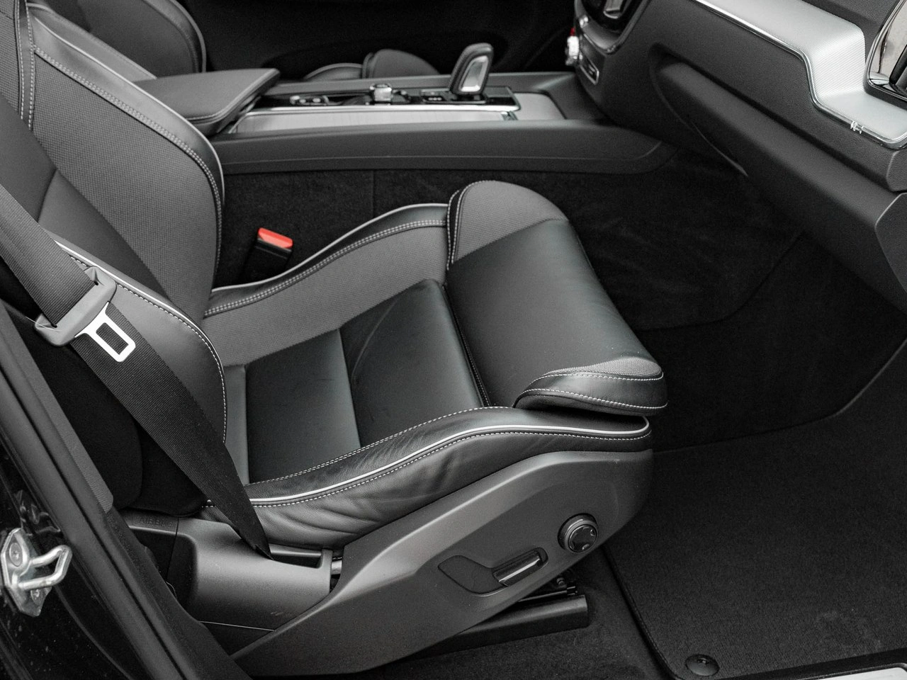 Volvo XC 60 - Zdjęcie 29