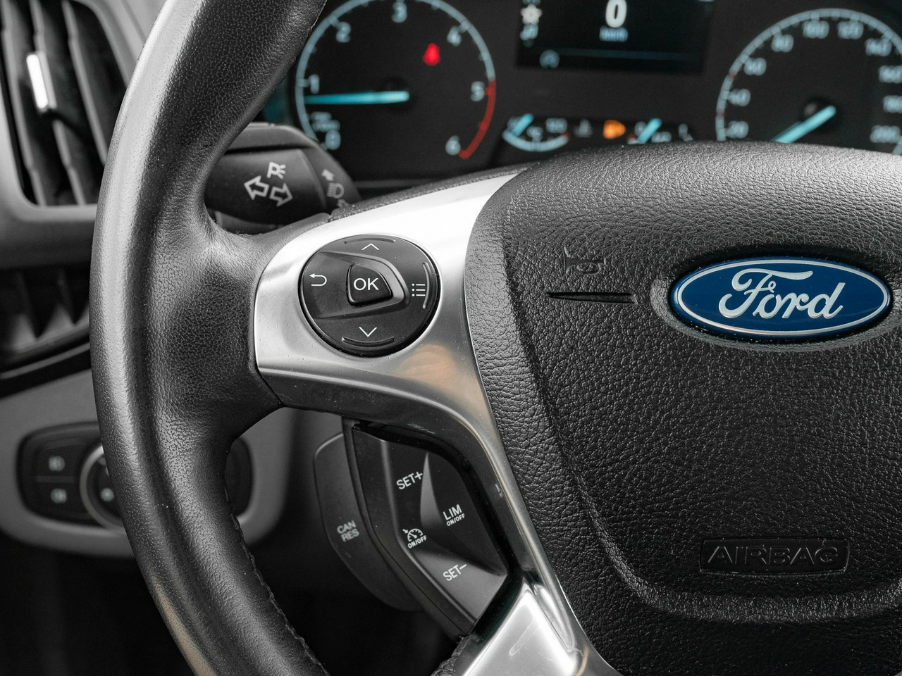 Ford Transit Connect - Zdjęcie 15