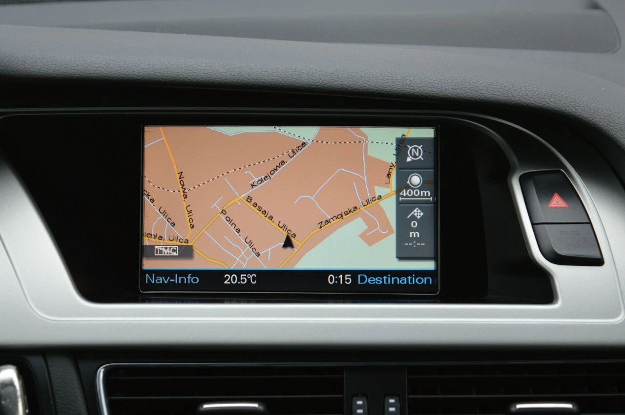 Audi A4 - Zdjęcie 21