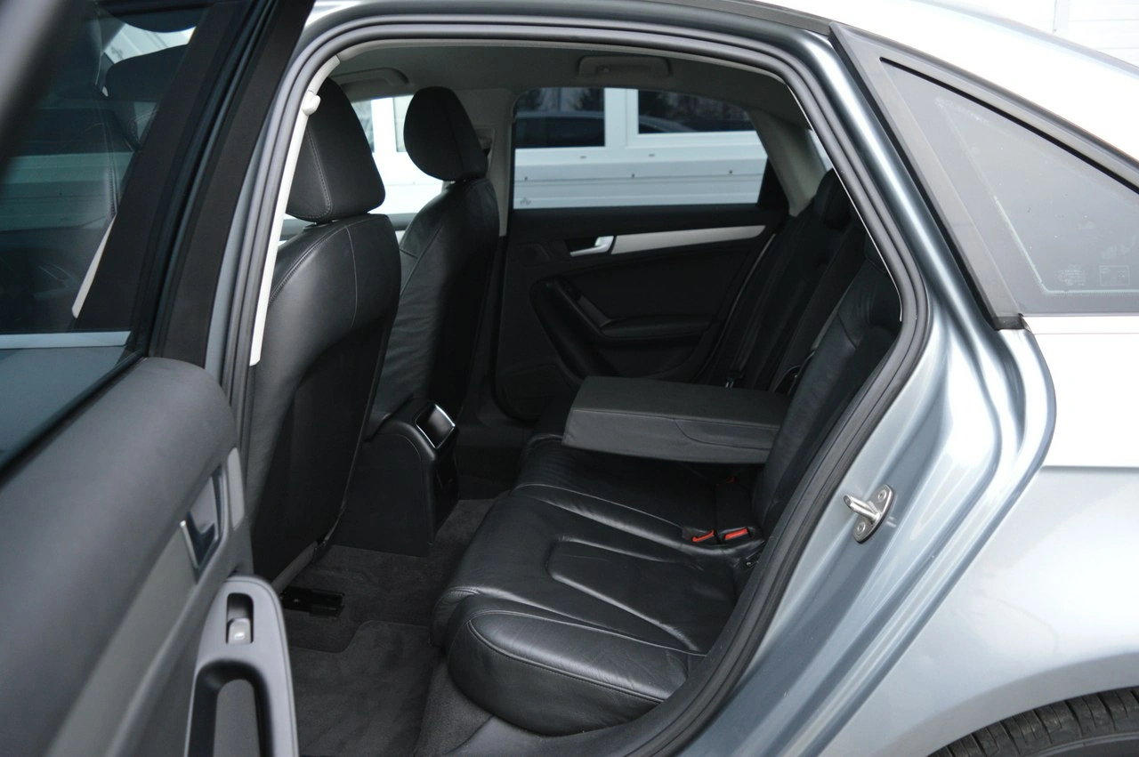 Audi A4 - Zdjęcie 31