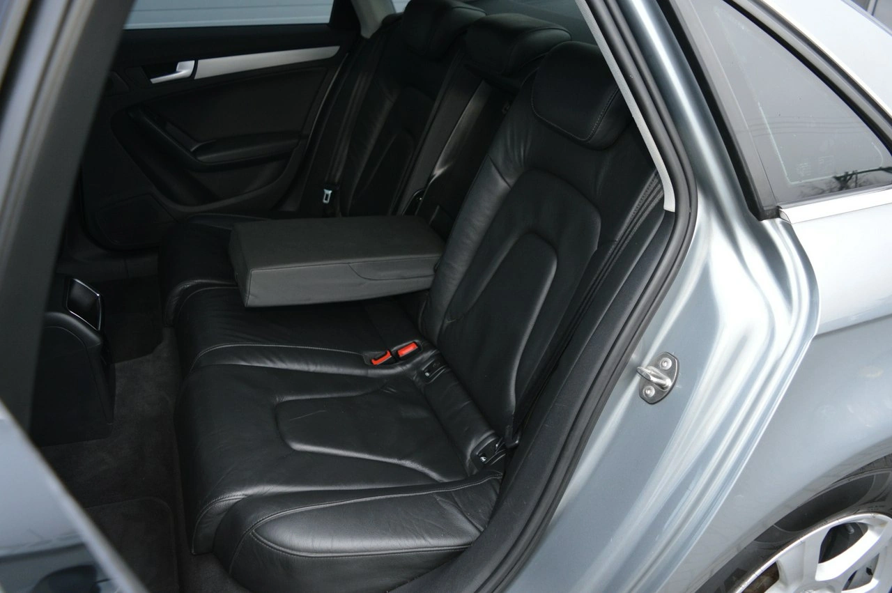 Audi A4 - Zdjęcie 32