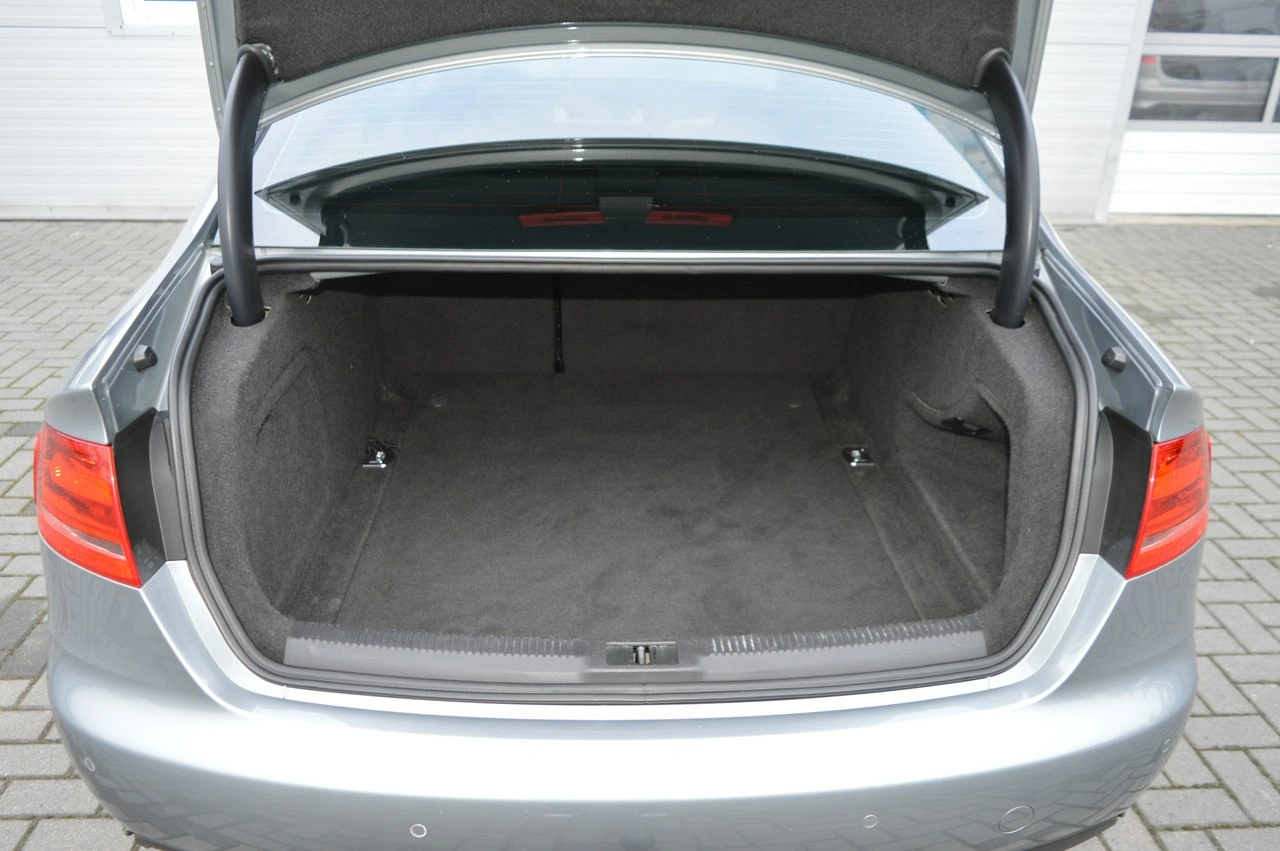 Audi A4 - Zdjęcie 36