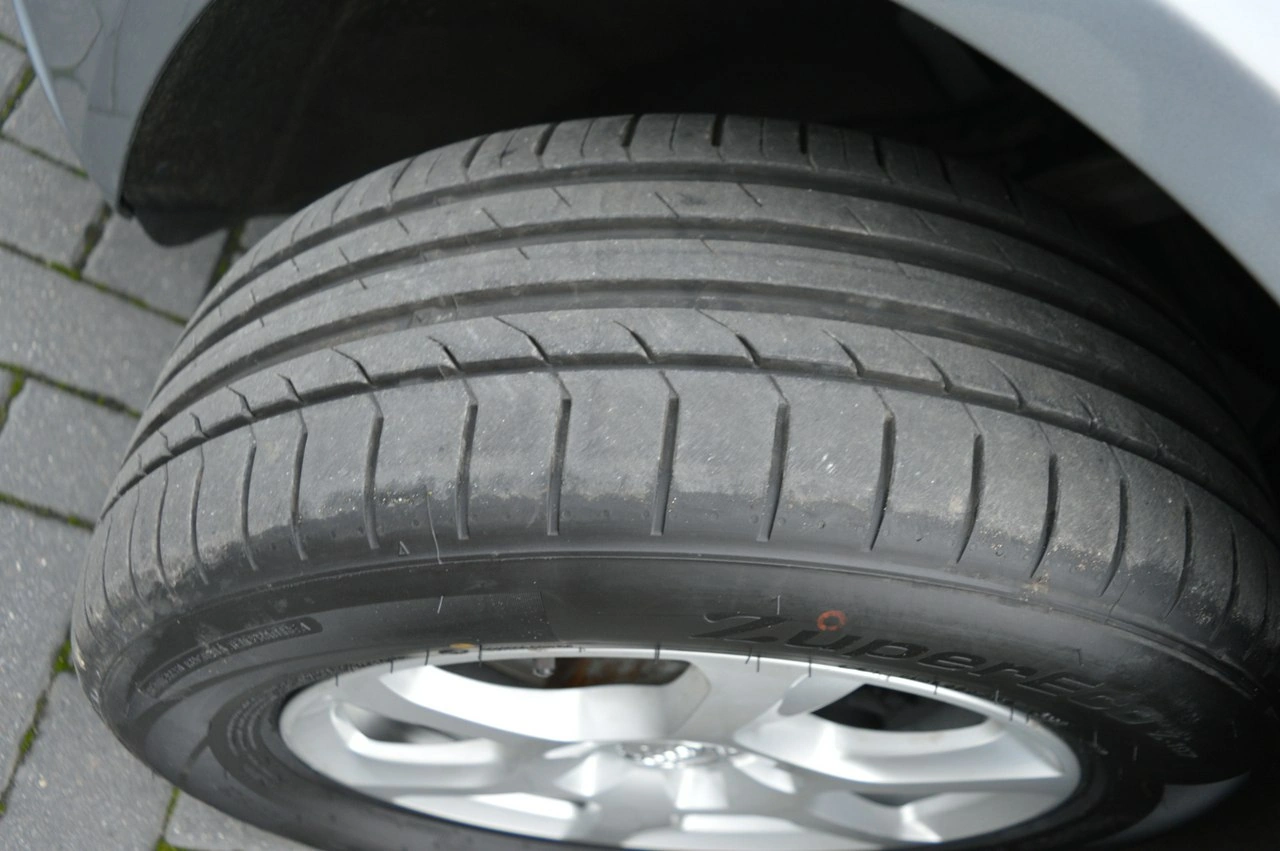 Audi A4 - Zdjęcie 38