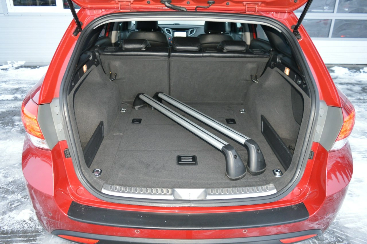 Hyundai i40 - Zdjęcie 35