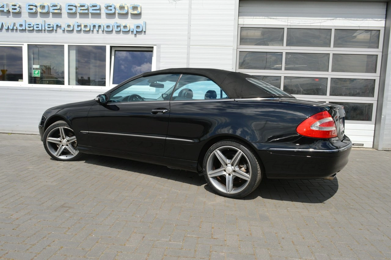 Mercedes CLK 200 - Zdjęcie 11