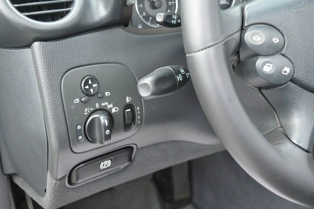 Mercedes CLK 200 - Zdjęcie 27