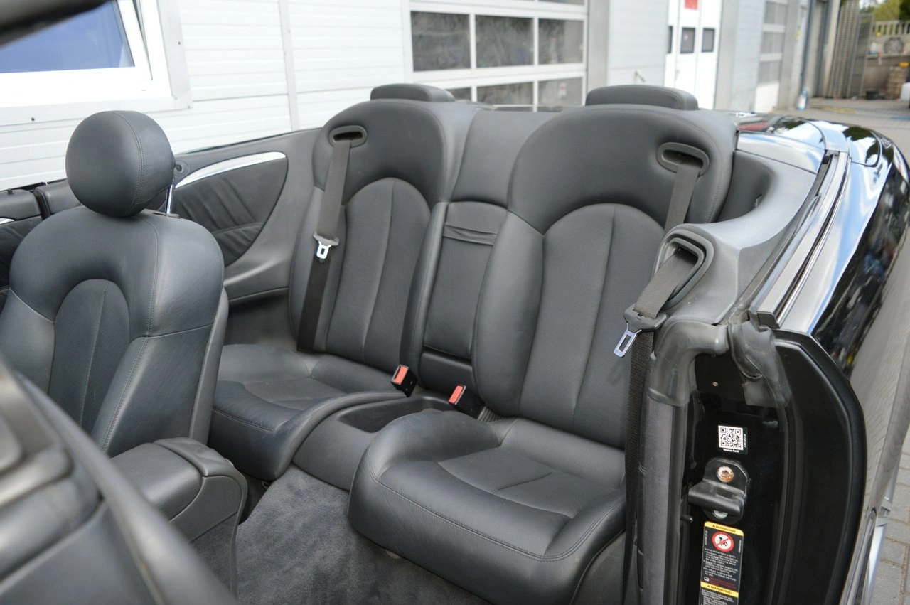 Mercedes CLK 200 - Zdjęcie 32