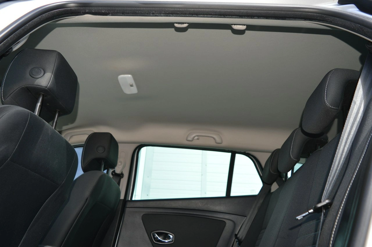 Renault Megane - Zdjęcie 31