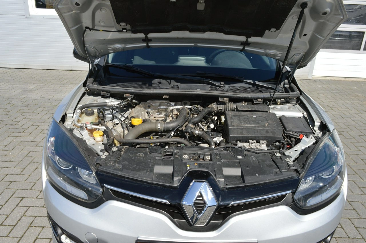 Renault Megane - Zdjęcie 37