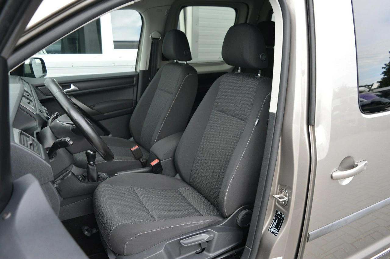 Volkswagen Caddy - Zdjęcie 19