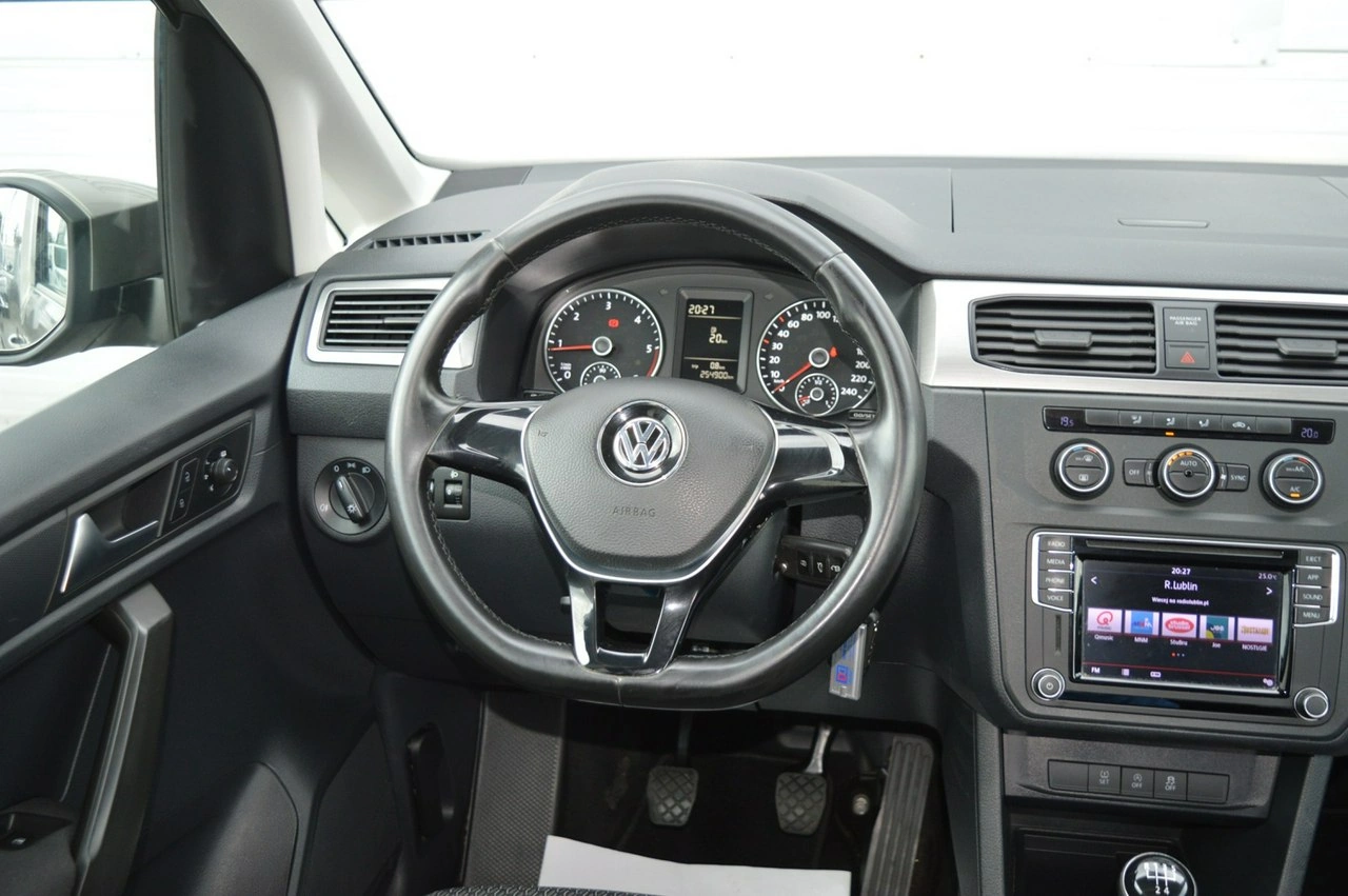 Volkswagen Caddy - Zdjęcie 22
