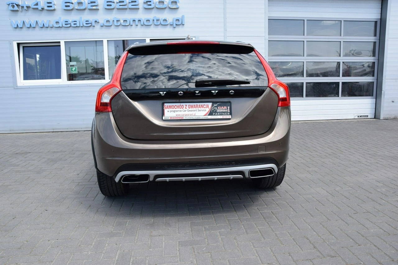 Volvo V60 Cross Country - Zdjęcie 10
