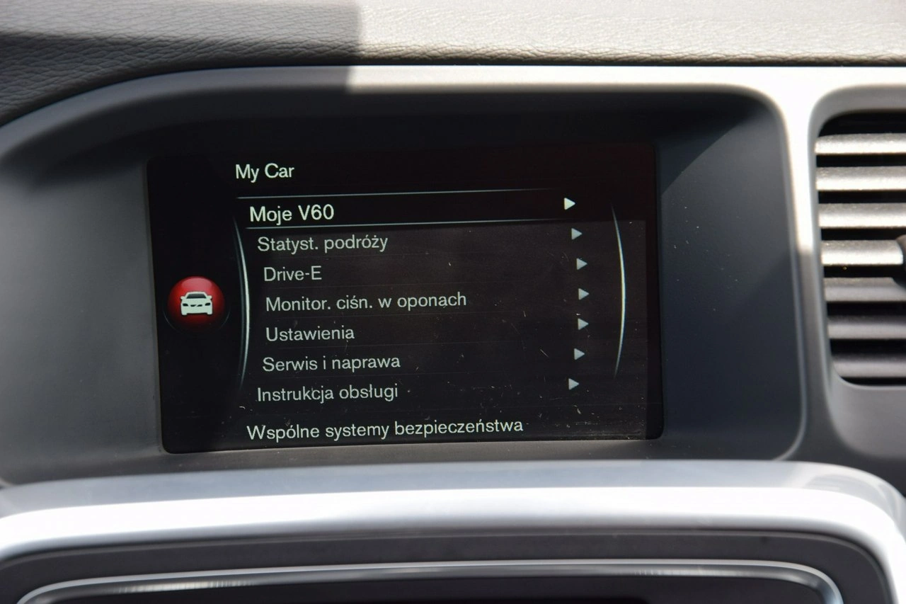 Volvo V60 Cross Country - Zdjęcie 22