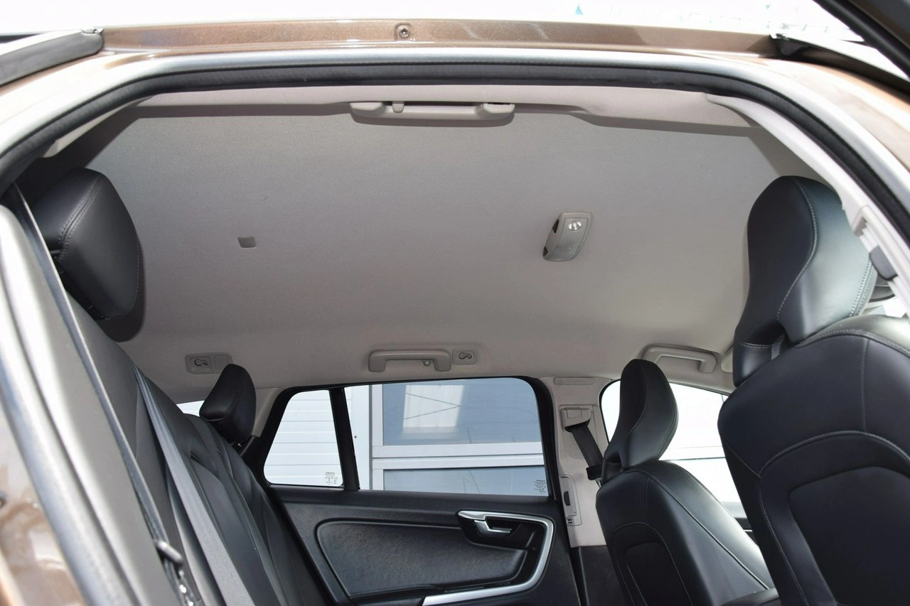 Volvo V60 Cross Country - Zdjęcie 26