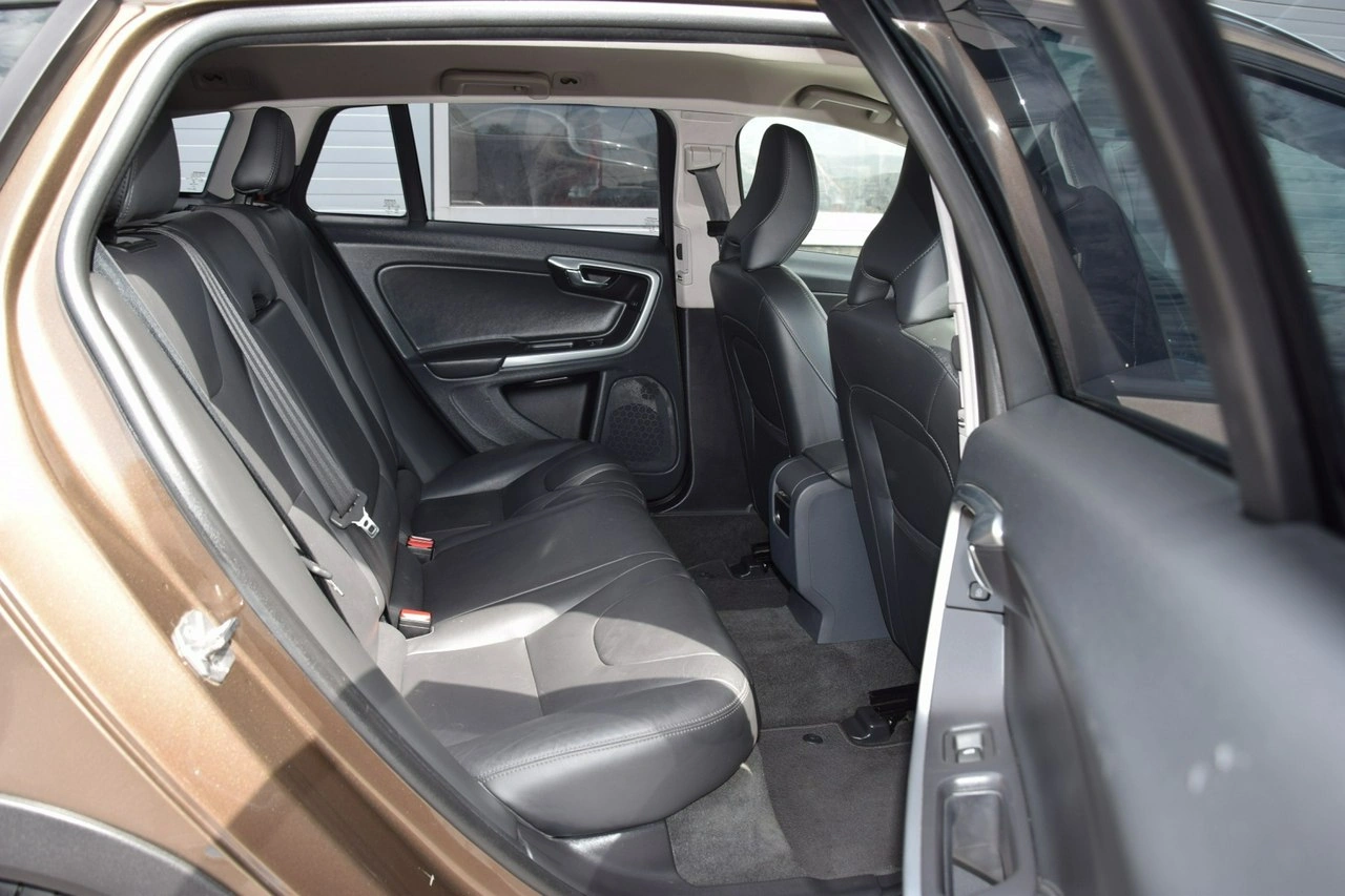Volvo V60 Cross Country - Zdjęcie 27