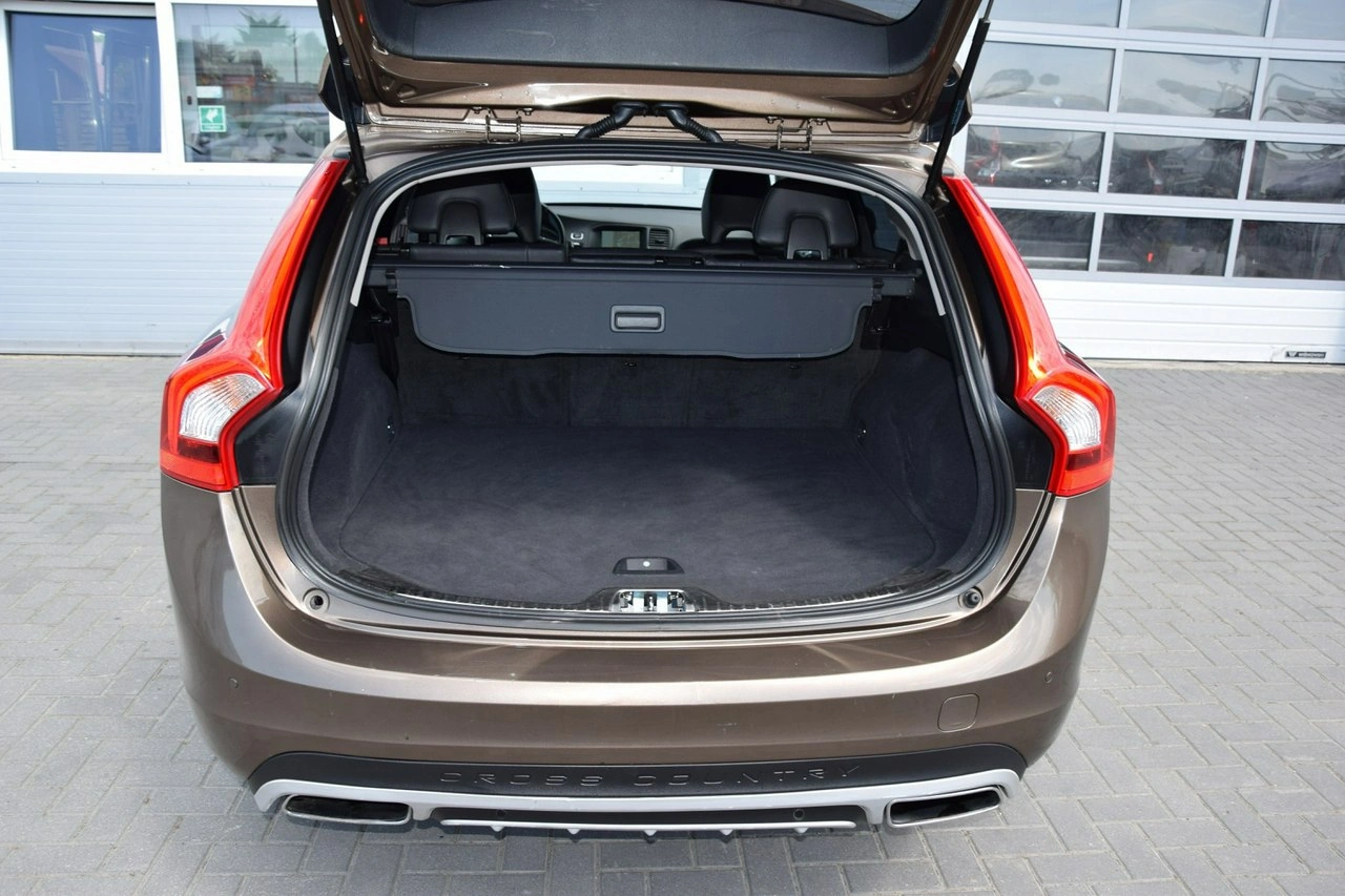 Volvo V60 Cross Country - Zdjęcie 36