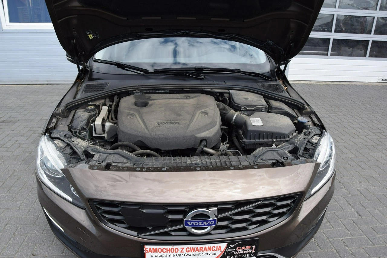 Volvo V60 Cross Country - Zdjęcie 37