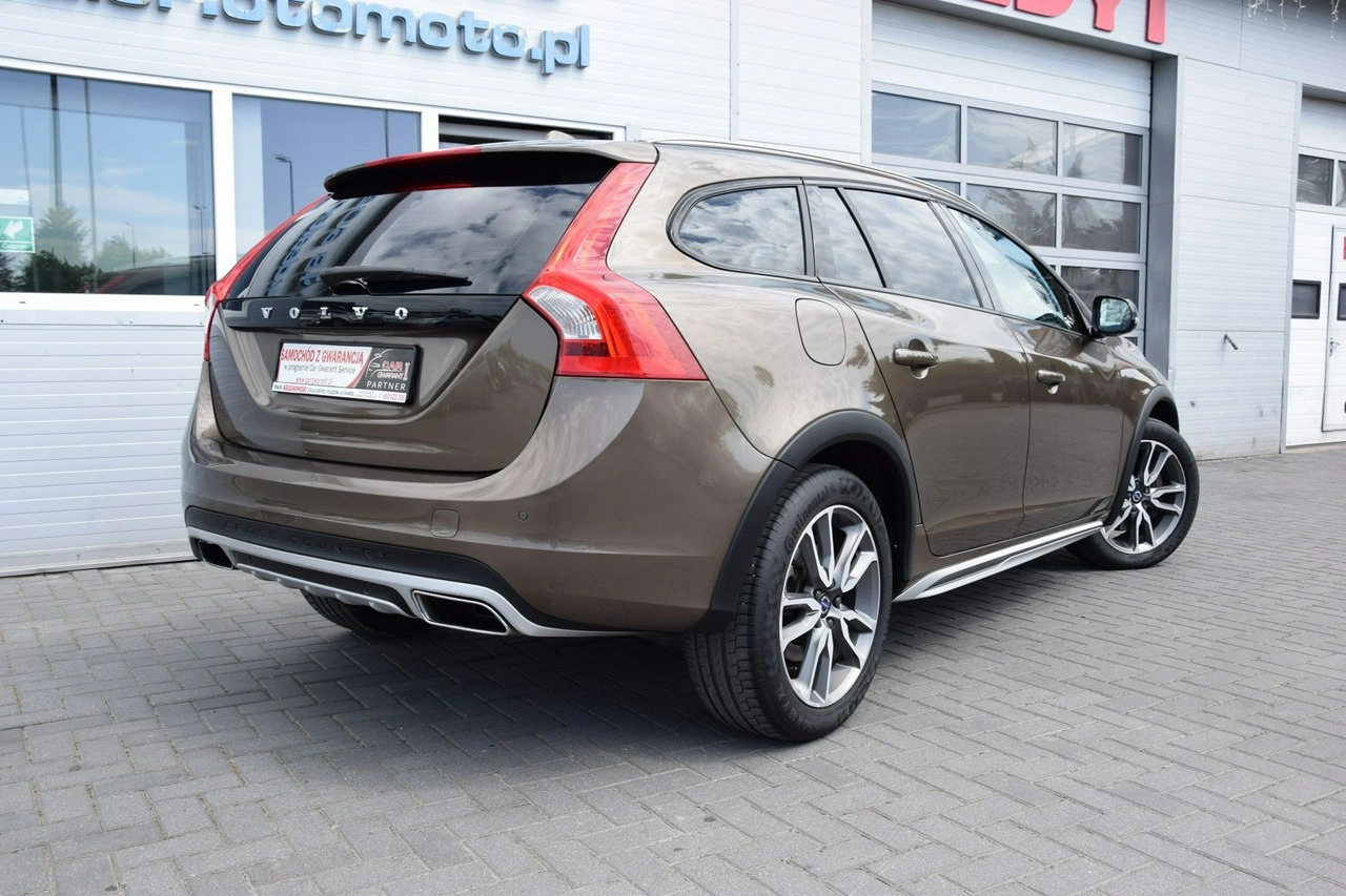 Volvo V60 Cross Country - Zdjęcie 7