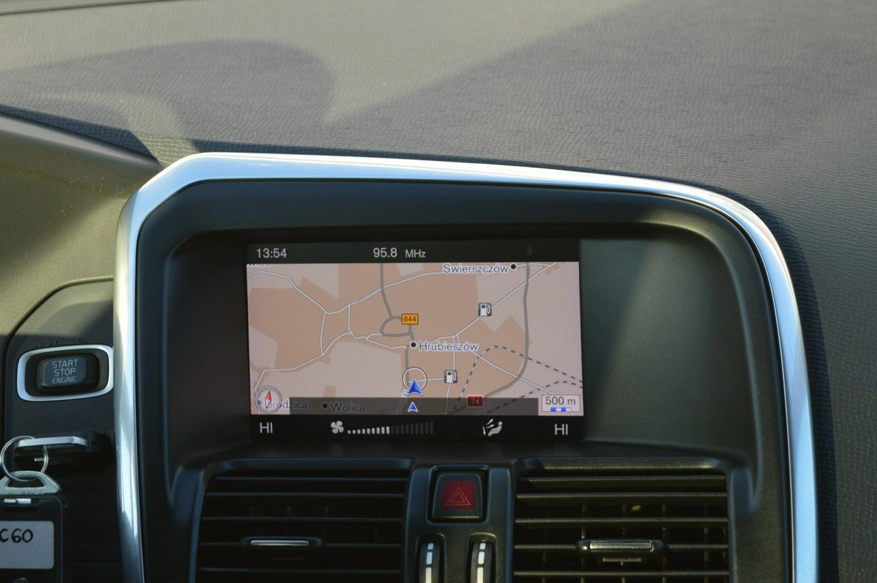 Volvo XC 60 - Zdjęcie 21