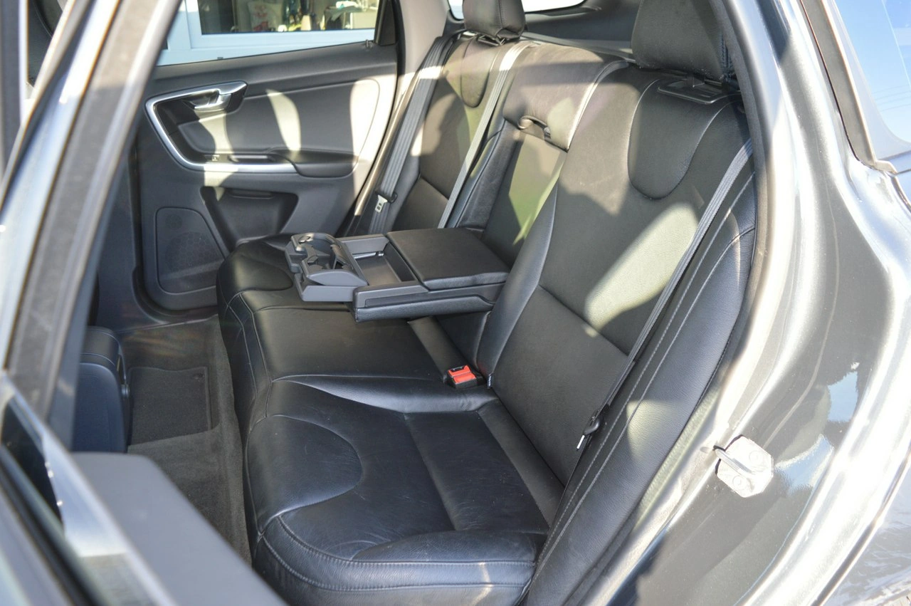 Volvo XC 60 - Zdjęcie 33