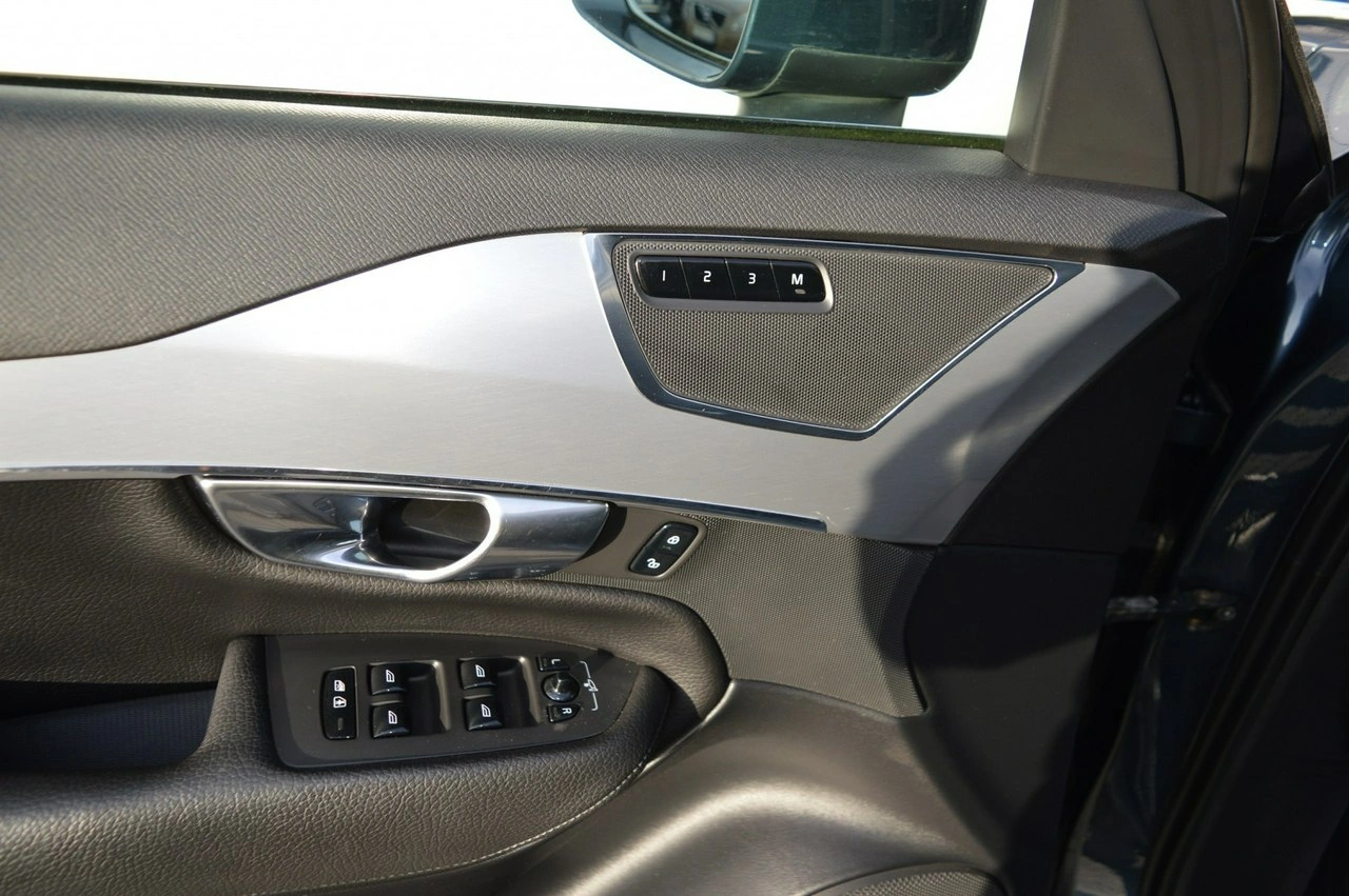 Volvo XC 90 - Zdjęcie 34