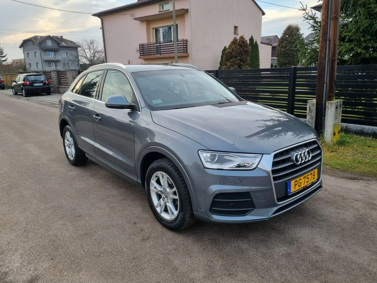 Audi Q3 - Zdjęcie 2