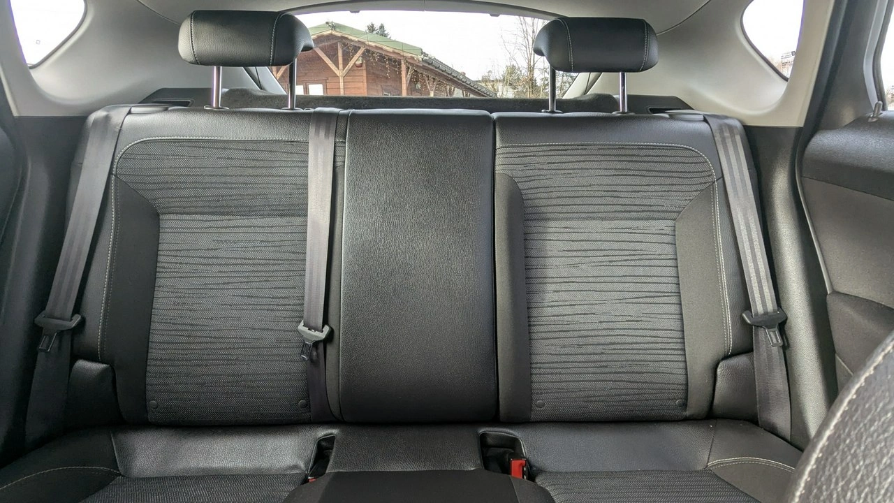 Opel Astra - Zdjęcie 14