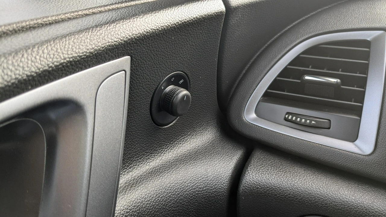 Opel Astra - Zdjęcie 27