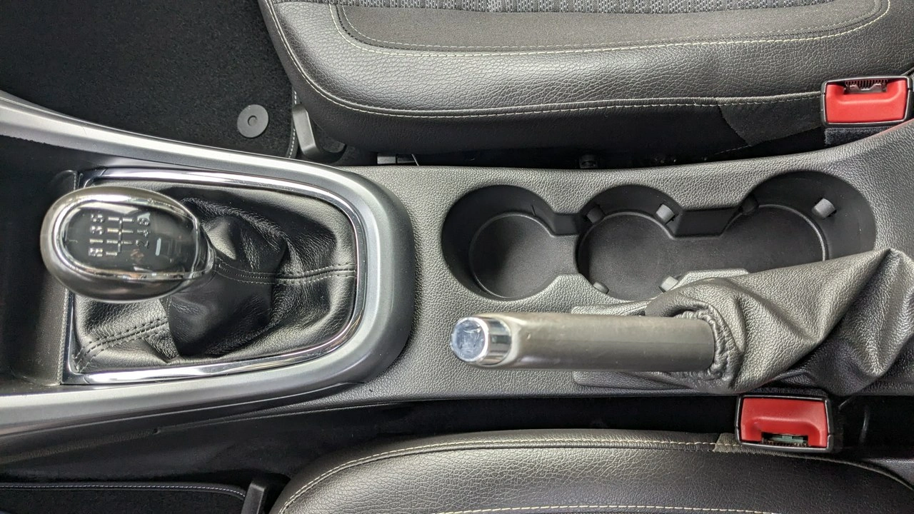 Opel Astra - Zdjęcie 31