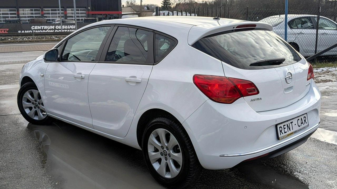 Opel Astra - Zdjęcie 7