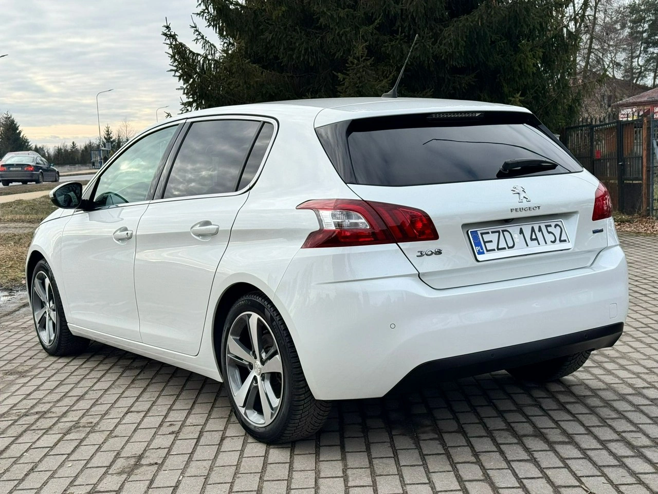 Peugeot 308 - Zdjęcie 10