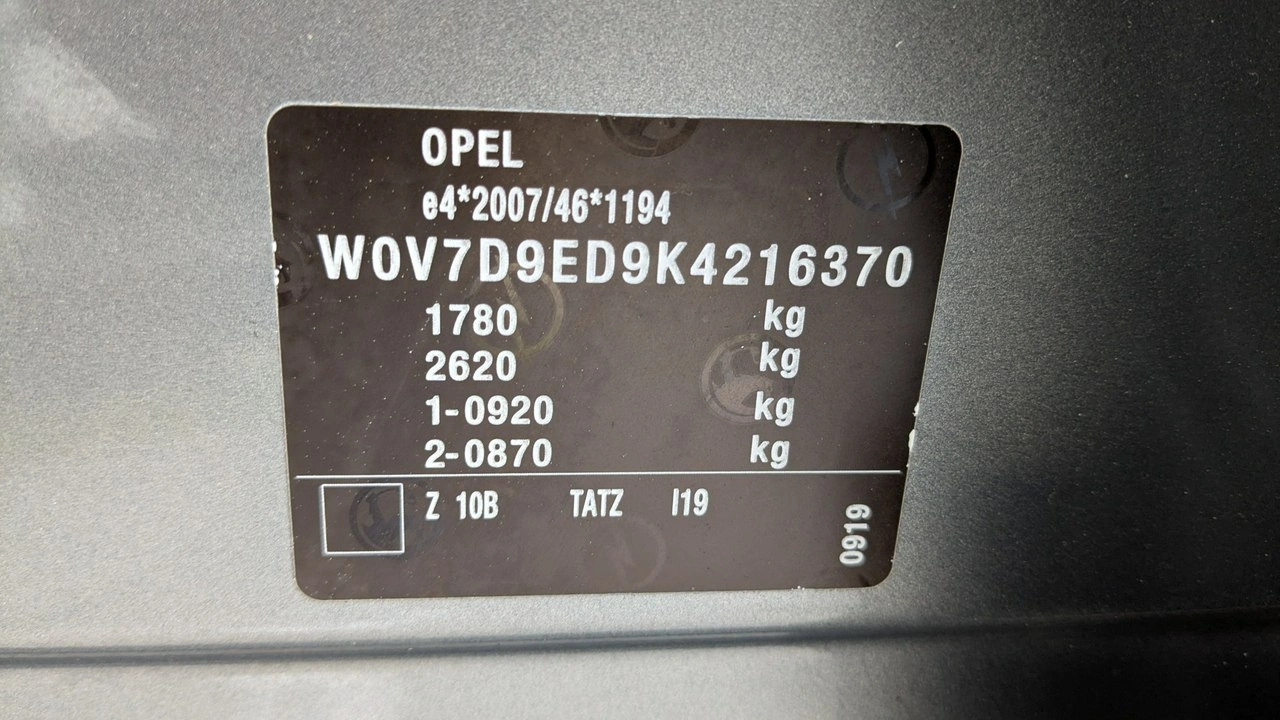 Opel Crossland X - Zdjęcie 21