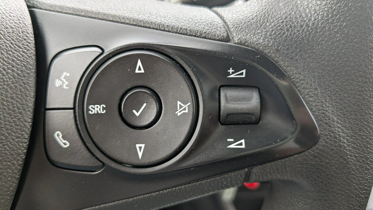 Opel Crossland X - Zdjęcie 27