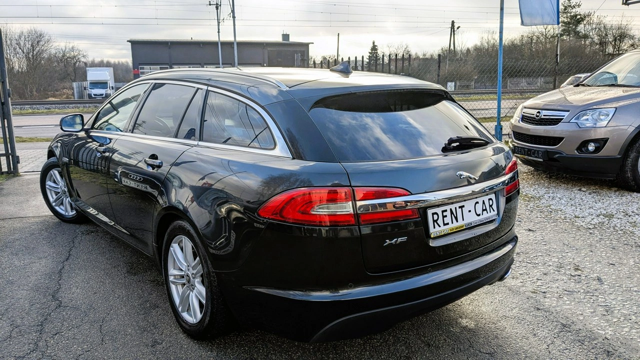 Jaguar XF - Zdjęcie 8