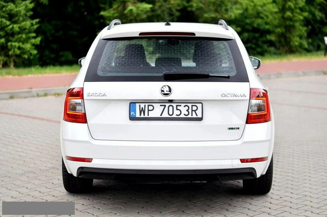 Skoda Octavia - Zdjęcie 32